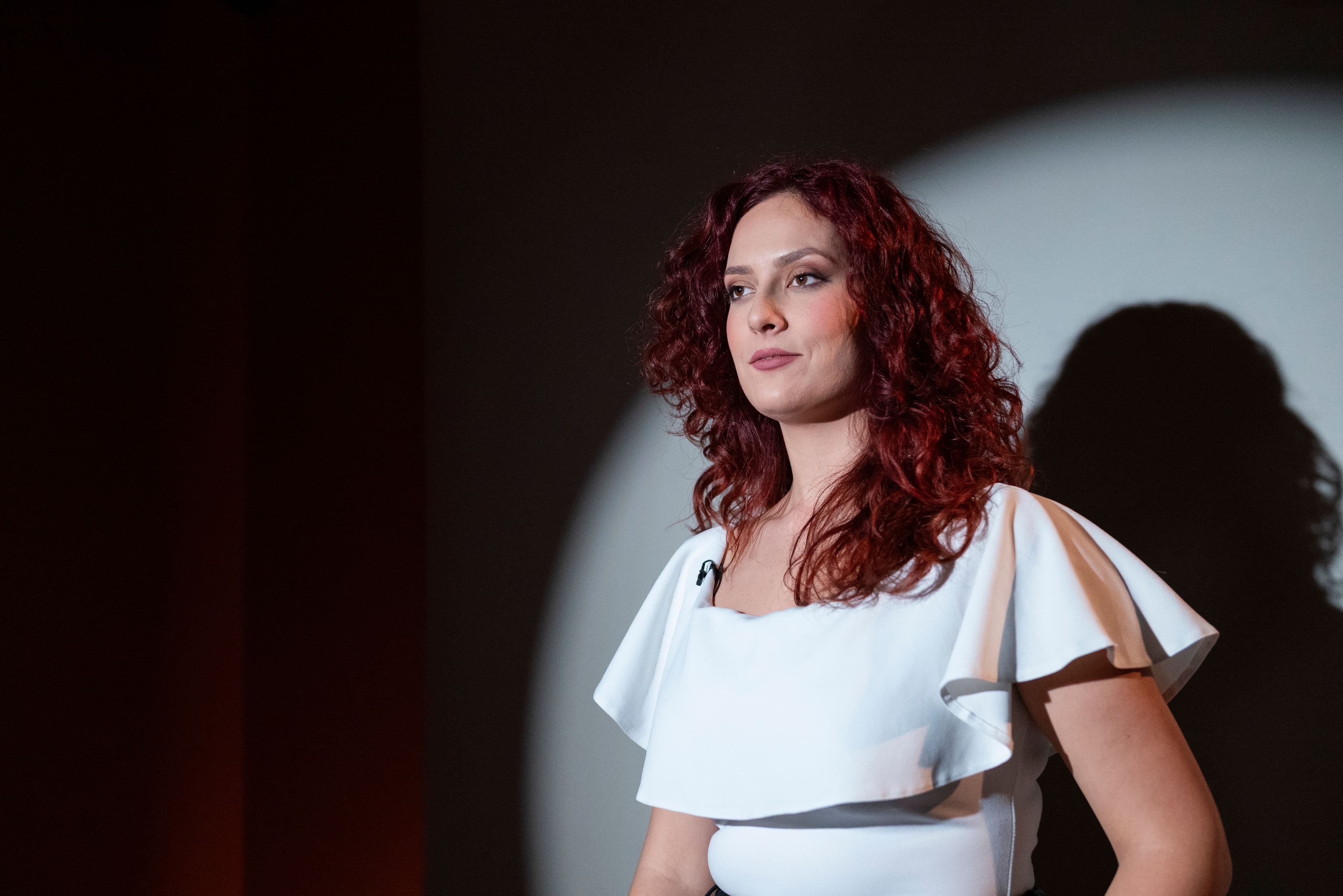 Ilustracija za OD GUARDA DO RASTA: SOFIJA ĆIRJAKOVIĆ O LIČNOJ SNAZI, IZAZOVIMA I TRANSFORMACIJI